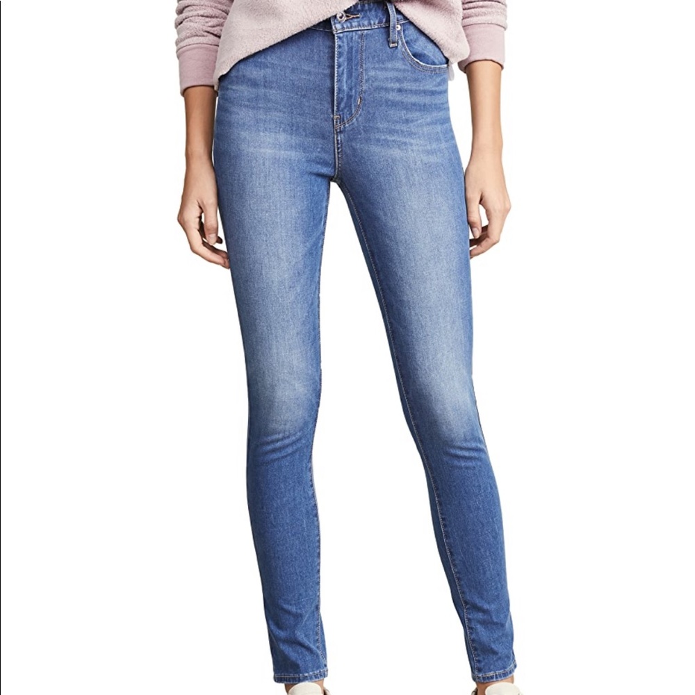 Levi’s 721 high rise skinny jeans